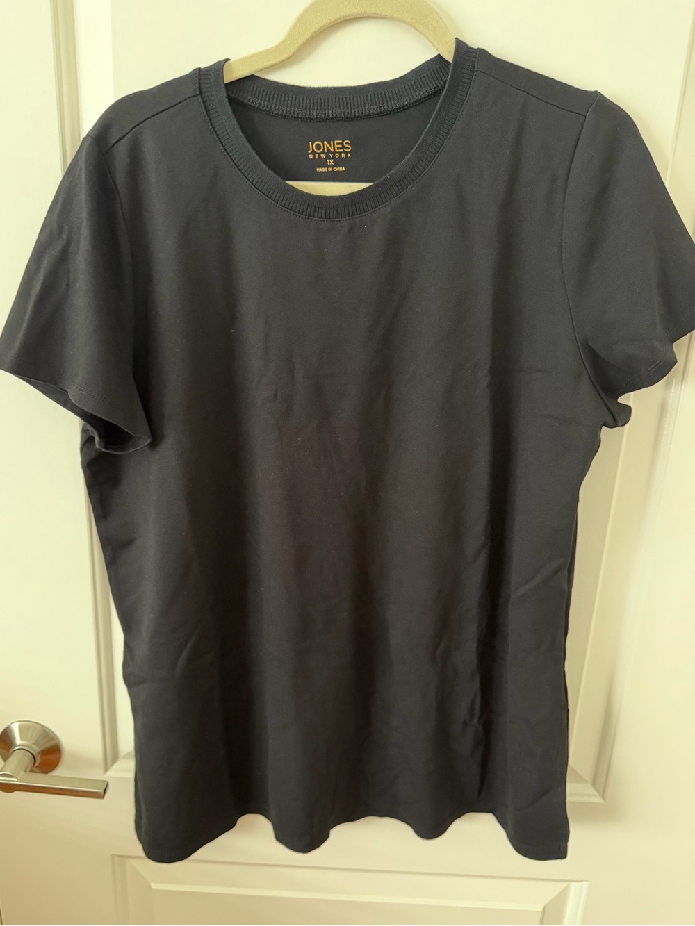 Jones New York Men's Short Sleeve Crew Neck Tee in Black